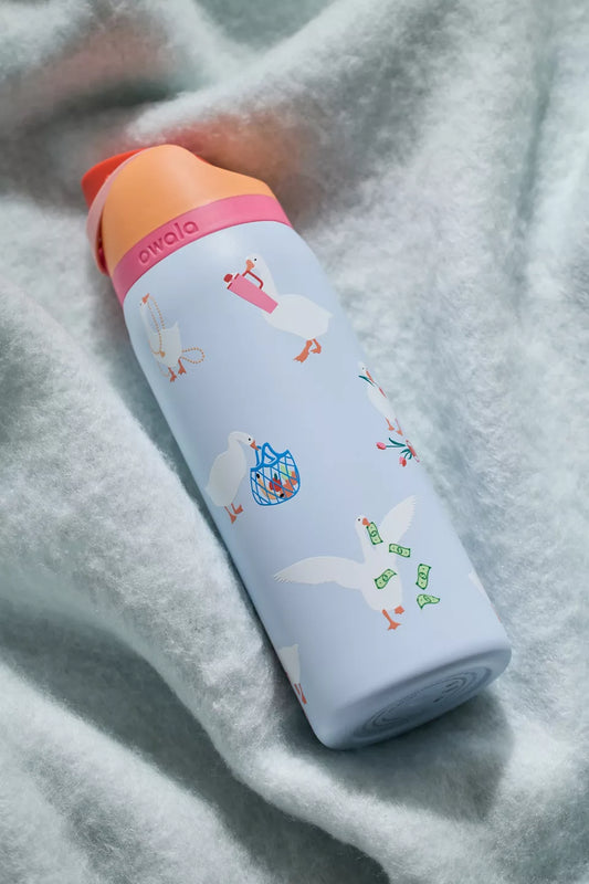 Exclusive Silly Goose FreeSip 32 oz Water Bottle