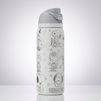 Peanuts  32oz FreeSip  Water Bottle