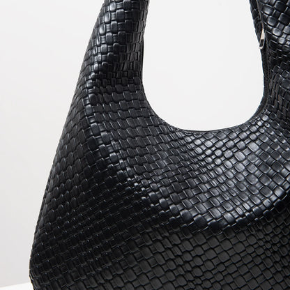 Tresse Hobo Bag