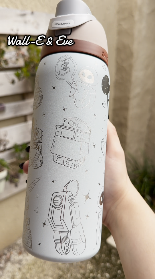 Wall-E and Eve Engraved 32 oz FreeSip Water Bottle